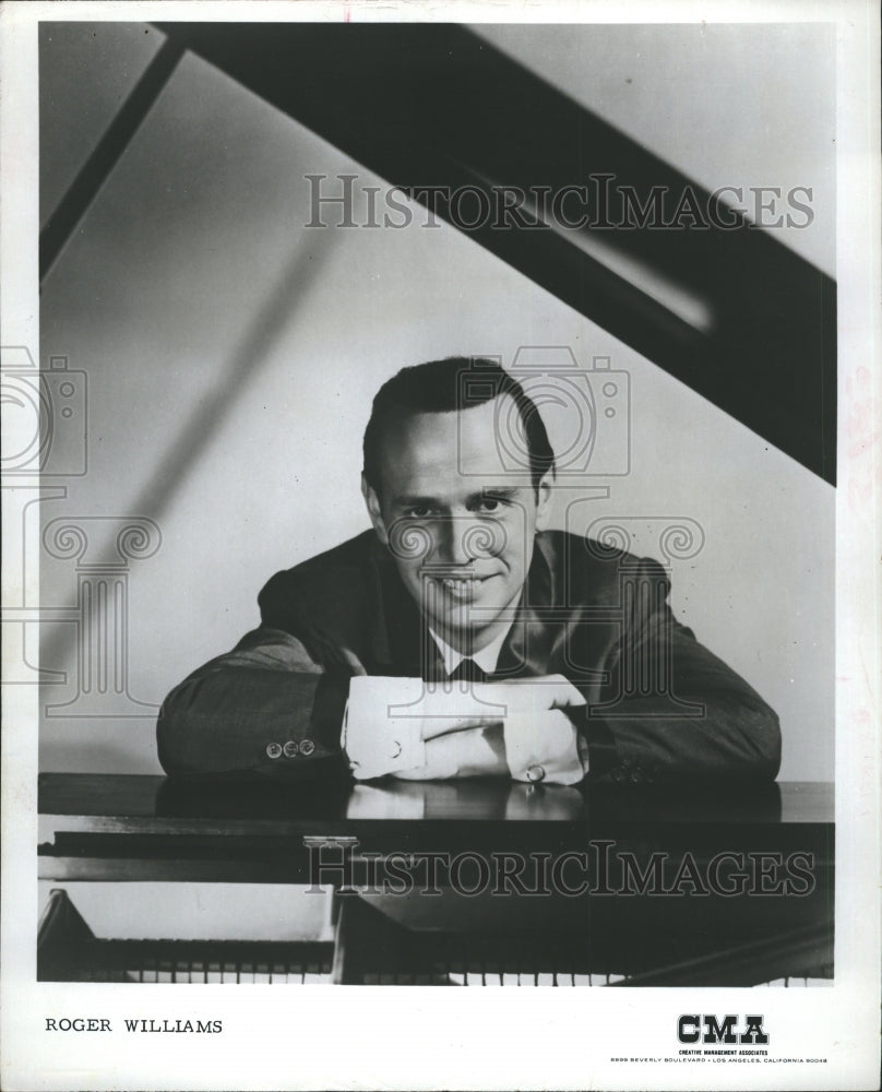 1972 Press Photo Pianist, Roger Williams - Historic Images