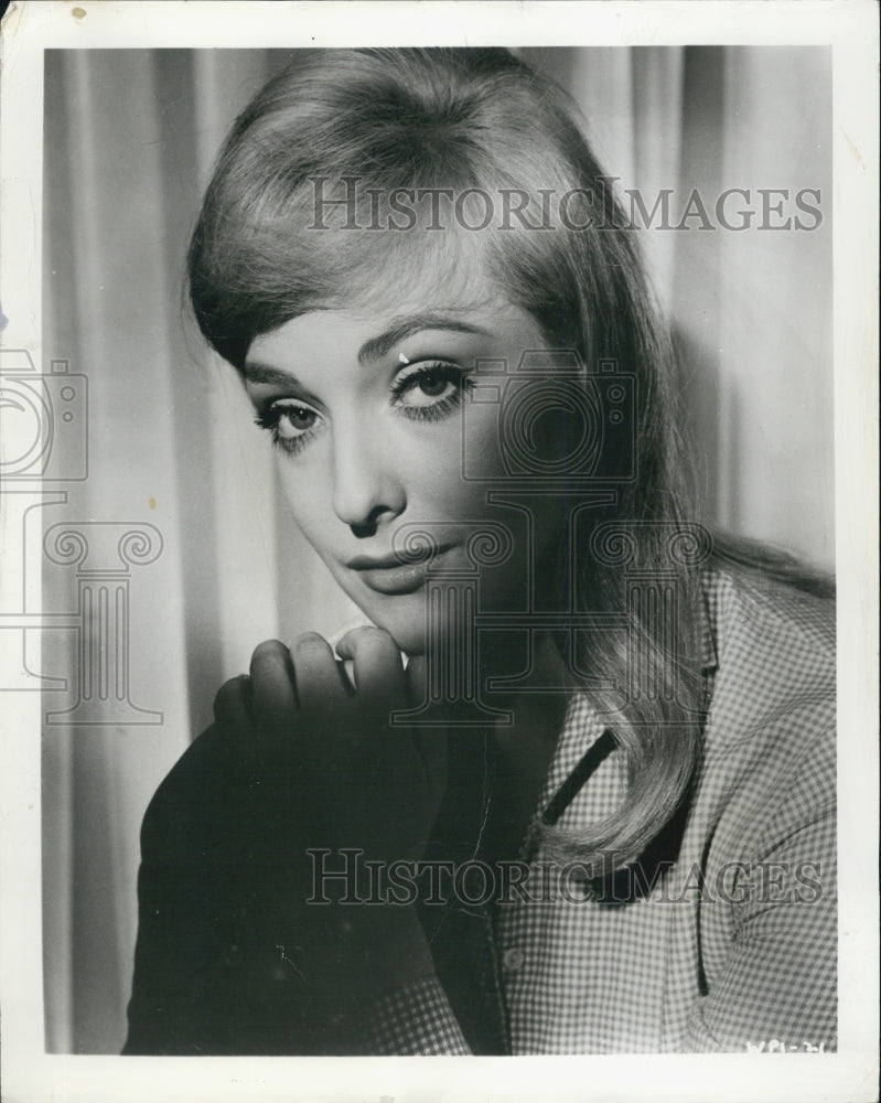 1960 Press Photo Sabrina in &quot;Magdalena&quot; - Historic Images