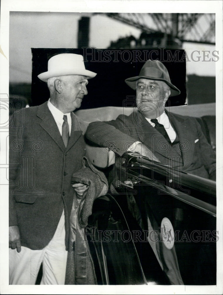 1937 Press Photo President Roosevelt & Ambassador Davis Return From Yacht Lunch - Historic Images