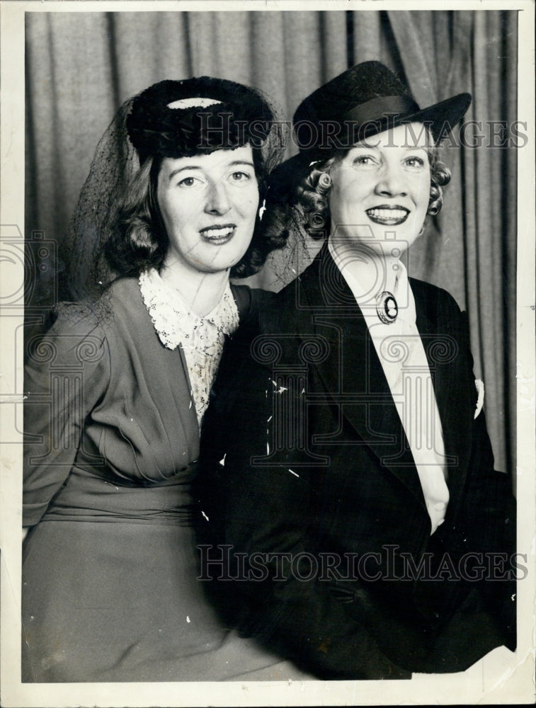 1941 Press Photo PEggy Reardon and Sheila O'Donova Rossa. - Historic Images