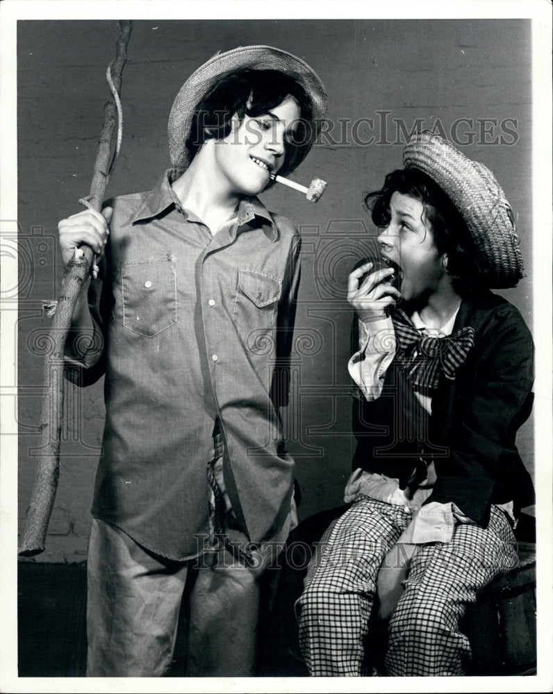 1973 Press Photo John Weltman & Anthony Maybury-Lewis - Historic Images
