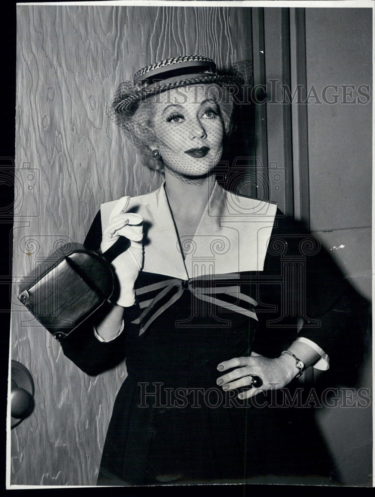 1954 Press Photo Actress Ann Sothern as Private Secretary - Historic Images
