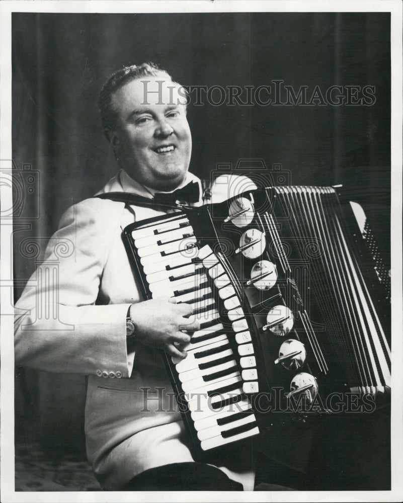 1958 Press Photo Albert Healy - Historic Images