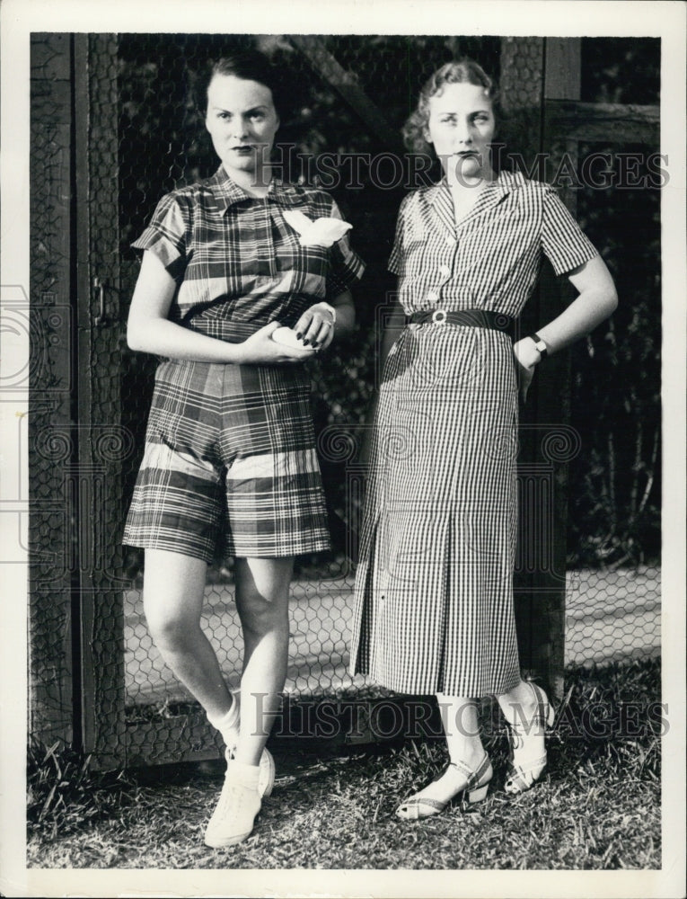 1934 Press Photo (L-R) Mrs.John Hearst &amp; Ms. Dorothy Fell - Historic Images