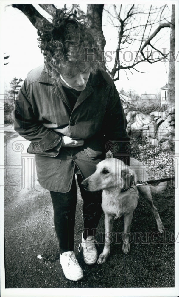 1993 Press Photo Jane Ekland with Abby the Dog - Historic Images