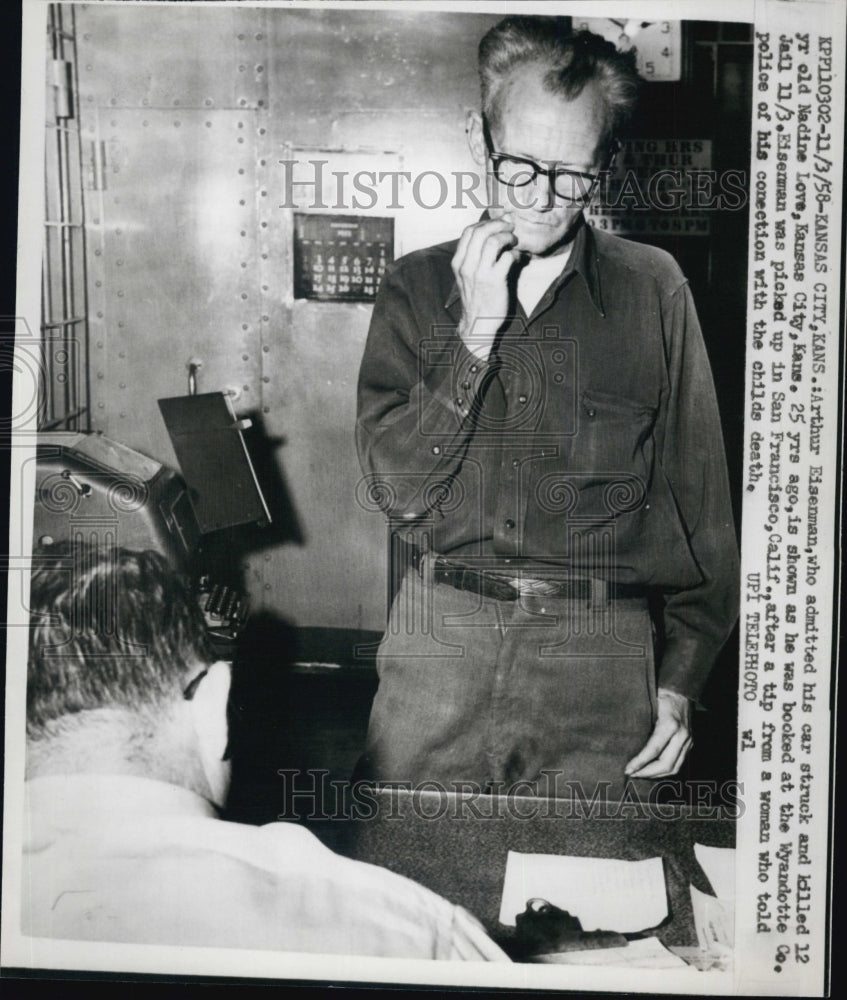 1958 Press Photo Arthur Eisenman,stuck child with his car - Historic Images