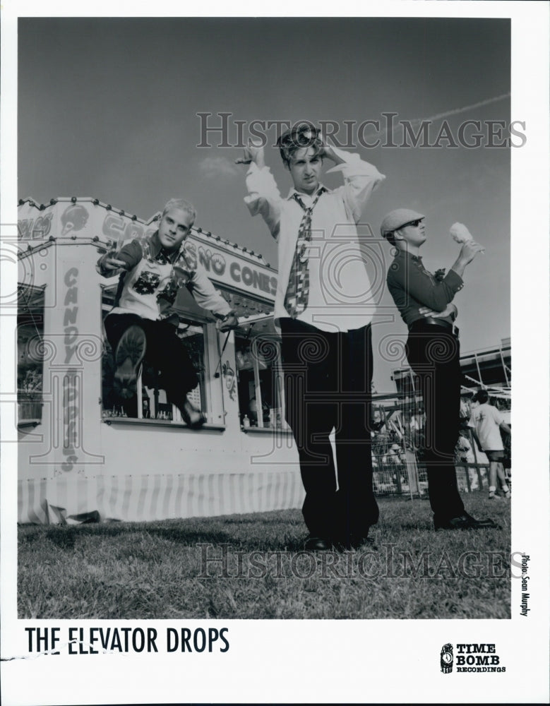 Press Photo Music group The Elevator Drops - Historic Images