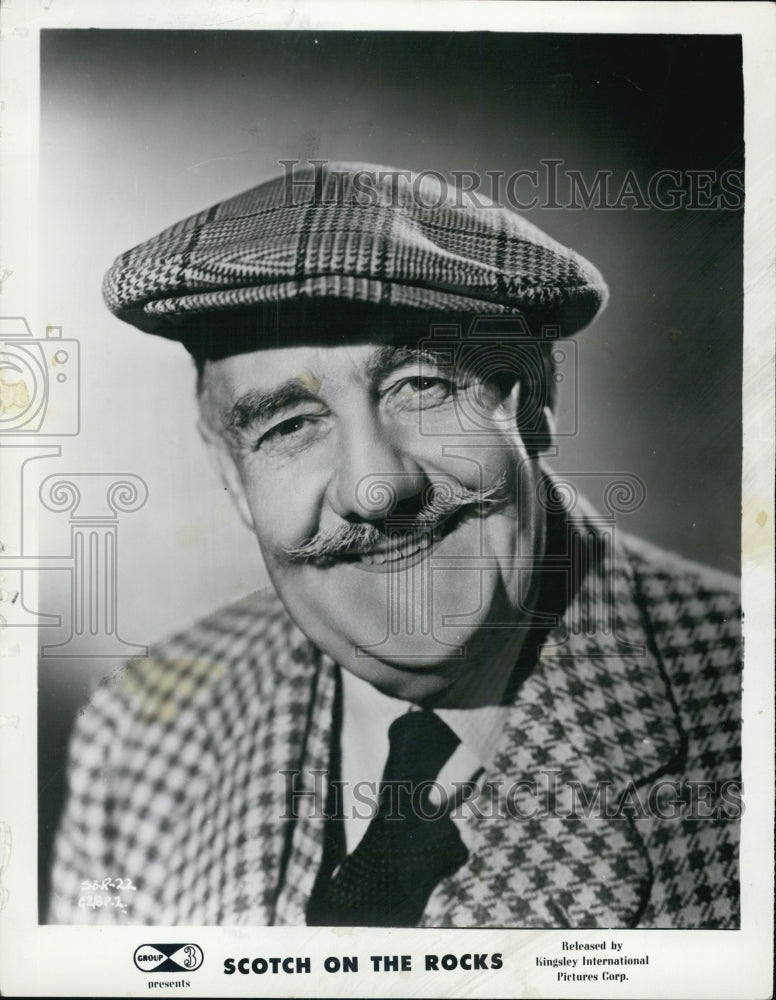 1954 Press Photo Ronald Squire in "Scotch on the Rocks" - Historic Images