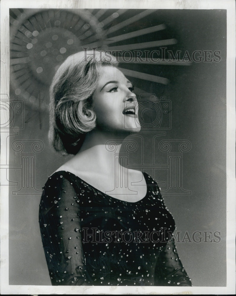 1964 Press Photo Jo Stafford American singer of traditional pop music and jazz. - Historic Images