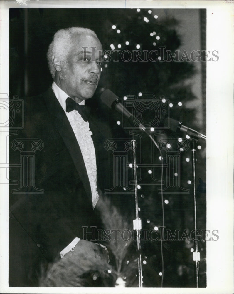 1981 Press Photo Mercer Ellington Directs The Duke Of Ellington Band - Historic Images