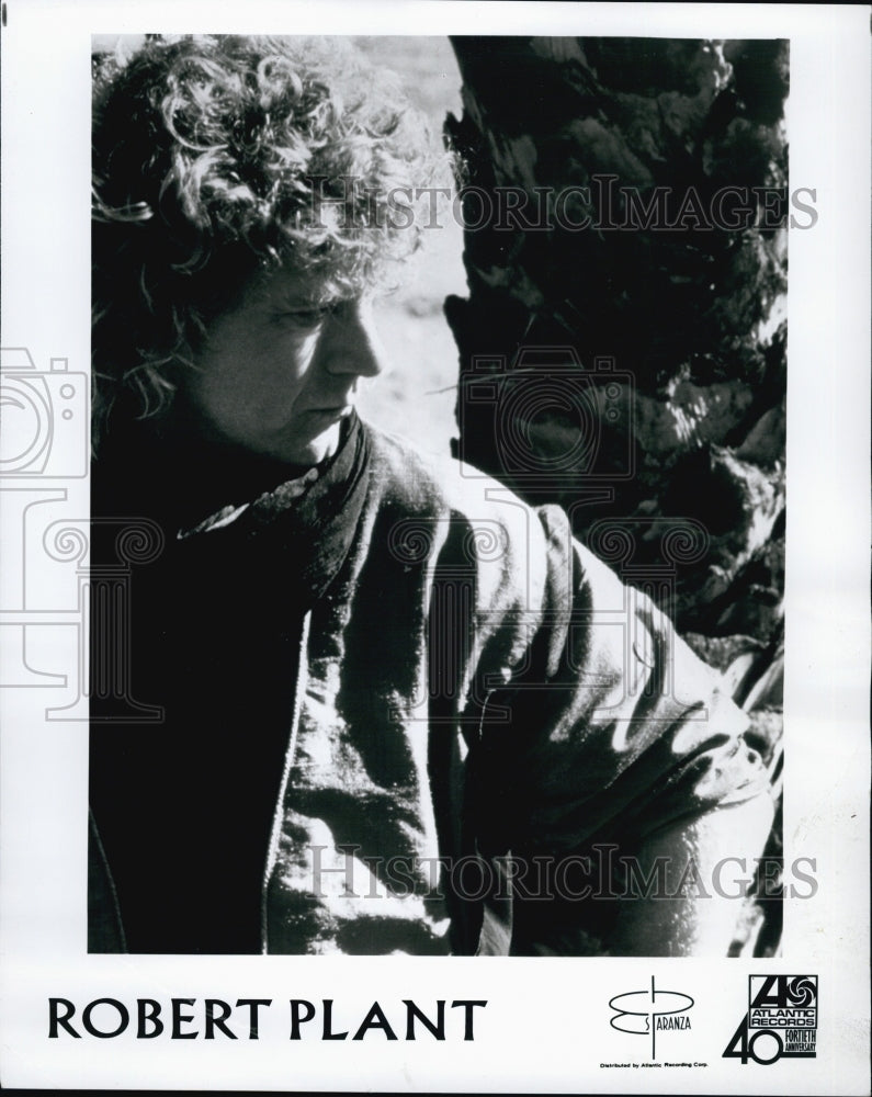 Press Photo Robert Plant English singer and songwriter. - Historic Images