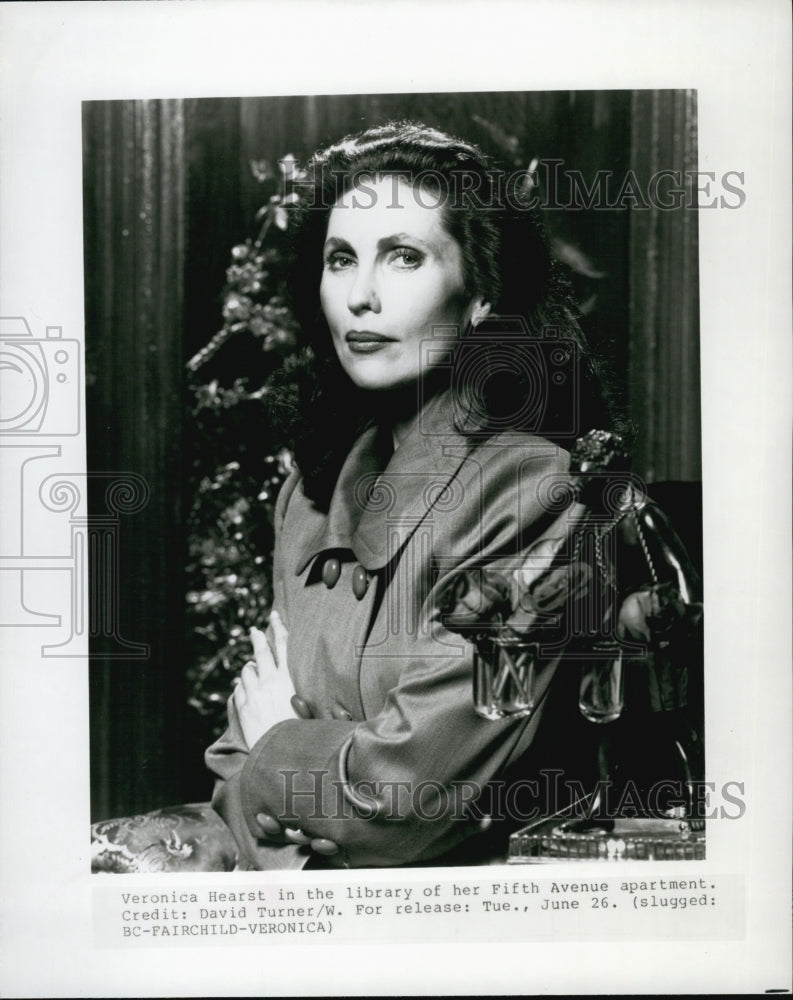 Press Photo Victoria Hearst in Her Fifth Avenue Apartment - Historic Images