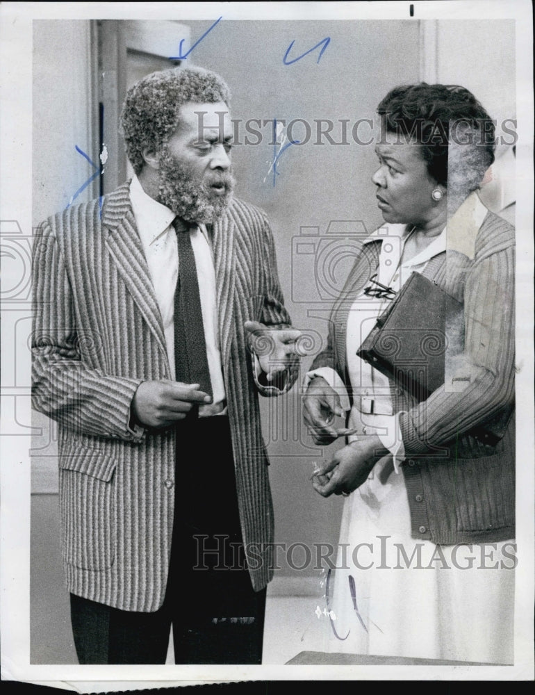 1975 Press Photo Whitman Mayo & Dorothy Meyer in "Grady" - Historic Images