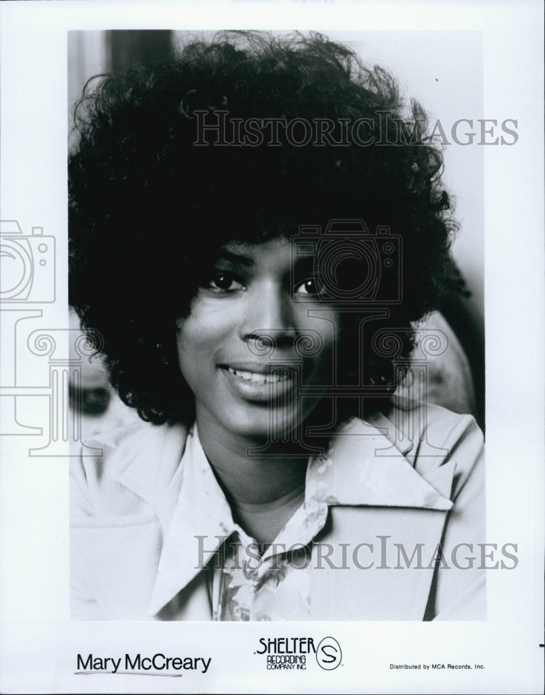 1974 Press Photo Singer Mary McCreary for Shelter recording - Historic Images