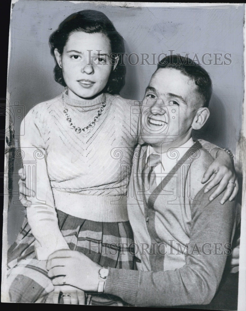 1955 Press Photo Bertha Hertogh &amp; Johan Wolkenfelt Serving In Dutch Army - Historic Images