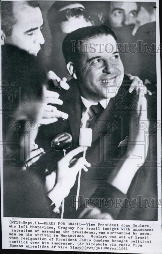 1961 Press Photo Vice President Joao Goulart on his arrival in Montevideo - Historic Images