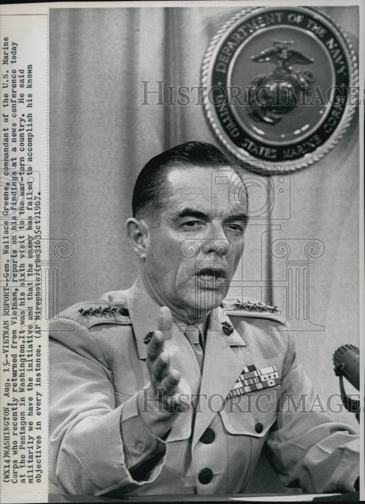 1967 Press Photo Gen, Wallace Greene of U.S. Marine Corp. at news conference. - Historic Images