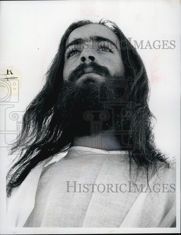 1972 Press Photo Actor Ron Greenblatt as Jesus. - Historic Images