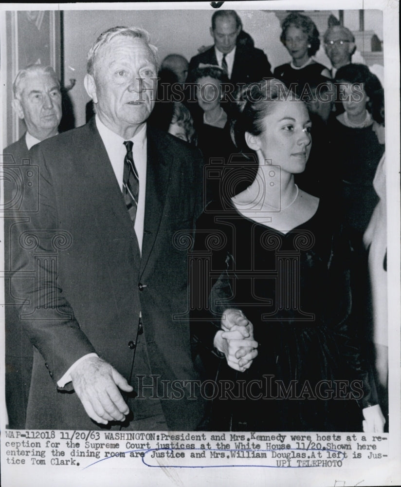 1963 Press Photo Justice and Mrs. William Douglas at the White House - Historic Images