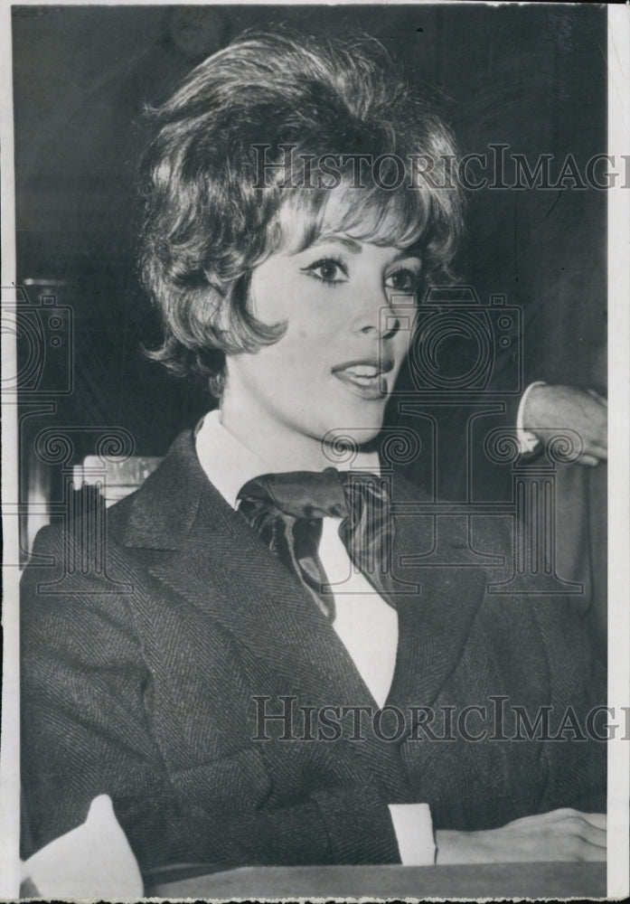 1963 Press Photo Actress Jill St John - Historic Images