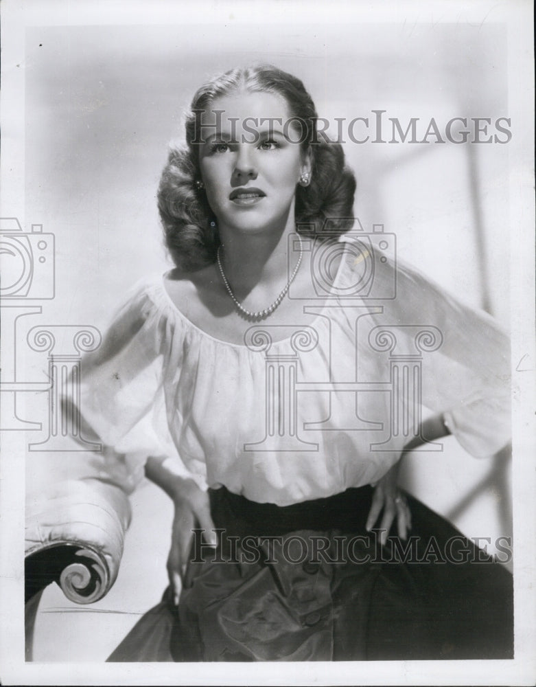 1949 Press Photo Actress Betty Oakes in &quot;Blossom Time&quot; - Historic Images