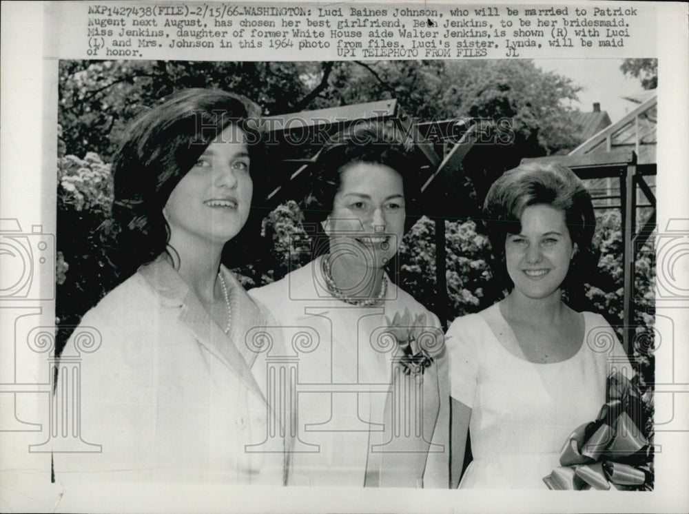 1966 Press Photo Luci Baines Johnson Beth Jenkins Maid of Honor Mrs Johnson - Historic Images