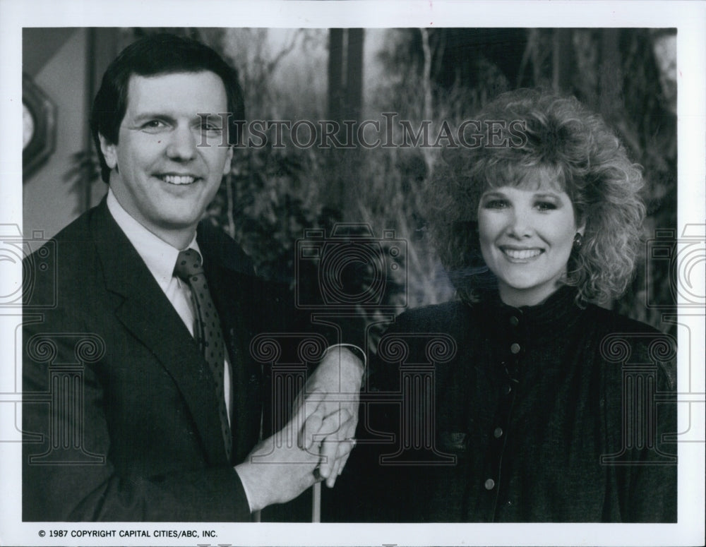 1987 Press Photo Charles Gibson and Joan Lunden of Good Morning America - Historic Images