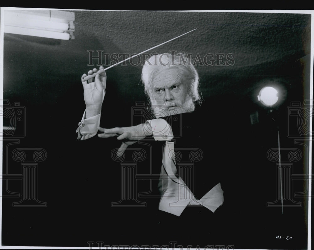 1967 Press Photo Actor Robert Hircs In Impossible On Saturday - Historic Images