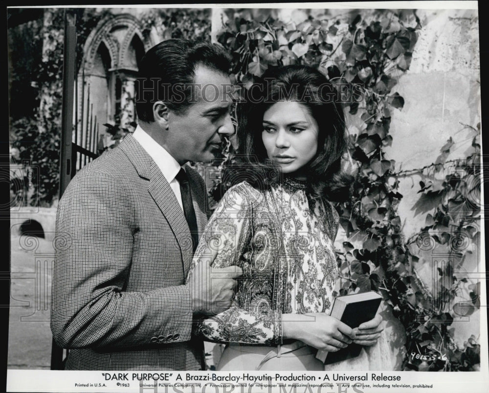 1964 Press Photo Georgia Moll & Rosano Brazzi in "Dark Purpose" - Historic Images