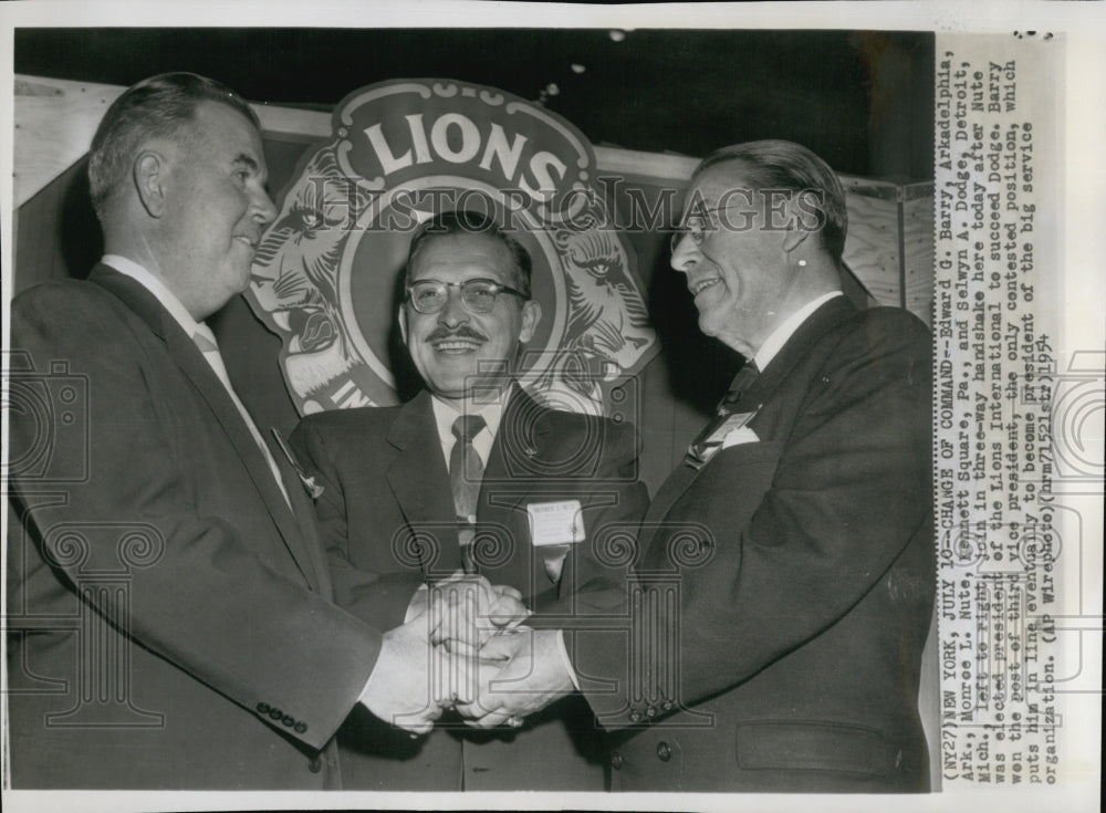 1954 Press Photo Ed G Barry, Monroe L Nute &amp; Selwyn A Dodge of Lions Intl - Historic Images