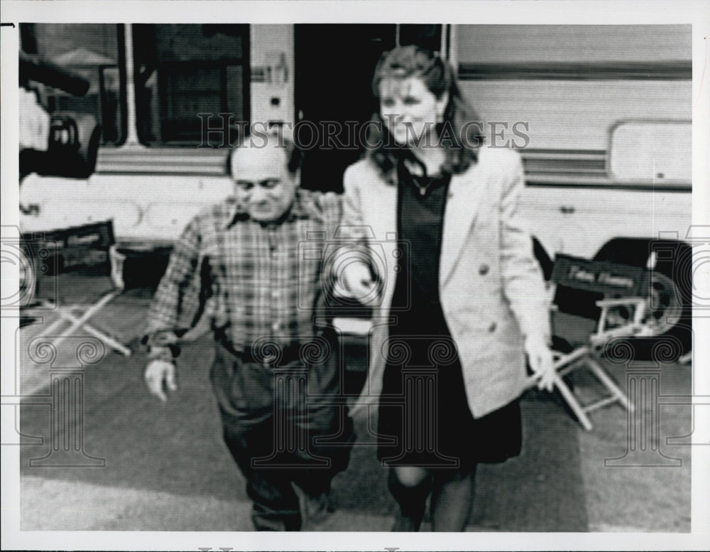 1991 Press Photo Maria Shriver and Danny Devito - Historic Images