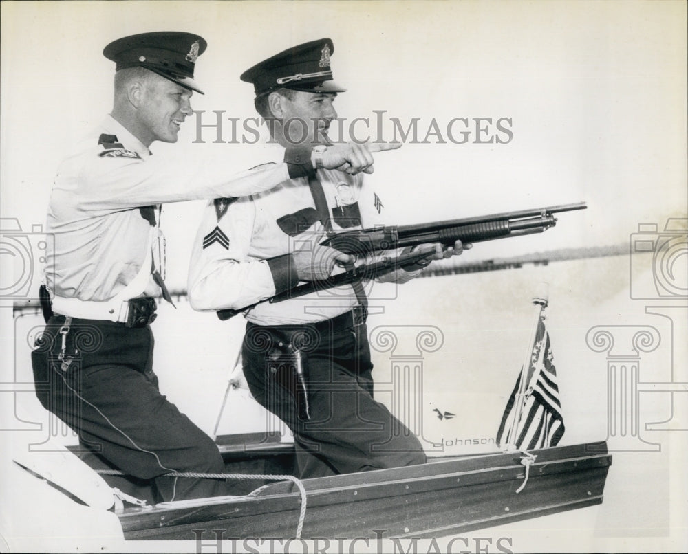 1961 Press Photo Police Carl F Schuster &amp; Sgt Adrian F Desmond on Shark patrol - Historic Images