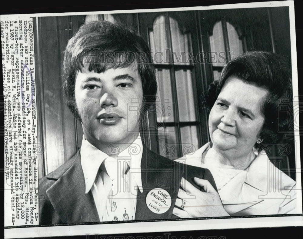 1971 Press Photo Rep Louise Day Hicks and son William - Historic Images