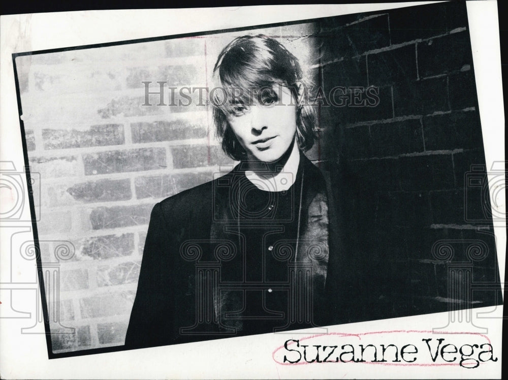 Press Photo Folk music singer Suzanne Vega - Historic Images