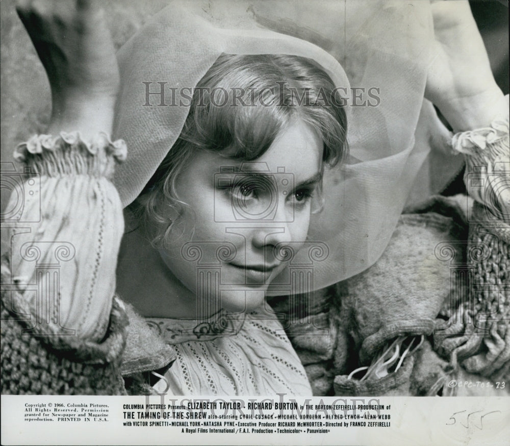 1967 Press Photo Natasha Pyne in "The Taming of the Shrew" - Historic Images