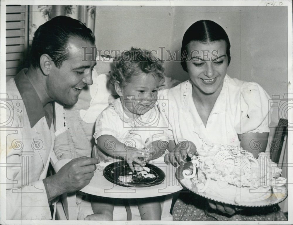 1941 Press Photo Frank Nicholas Veloz II and dance parents Veloz &amp; Yolanda - Historic Images