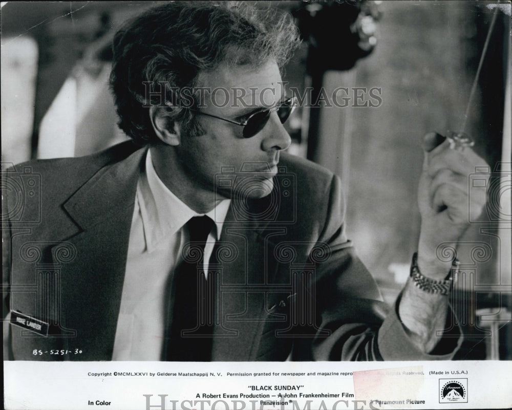 1977 Press Photo Actor Bruce Dern in &quot;Black Sunday&quot; - Historic Images