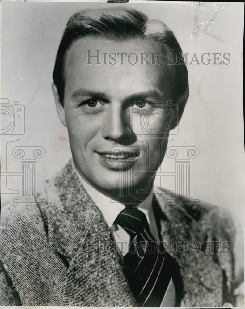 1951 Press Photo Richard Widmark in &quot;Red Skies of Montana&quot; - Historic Images