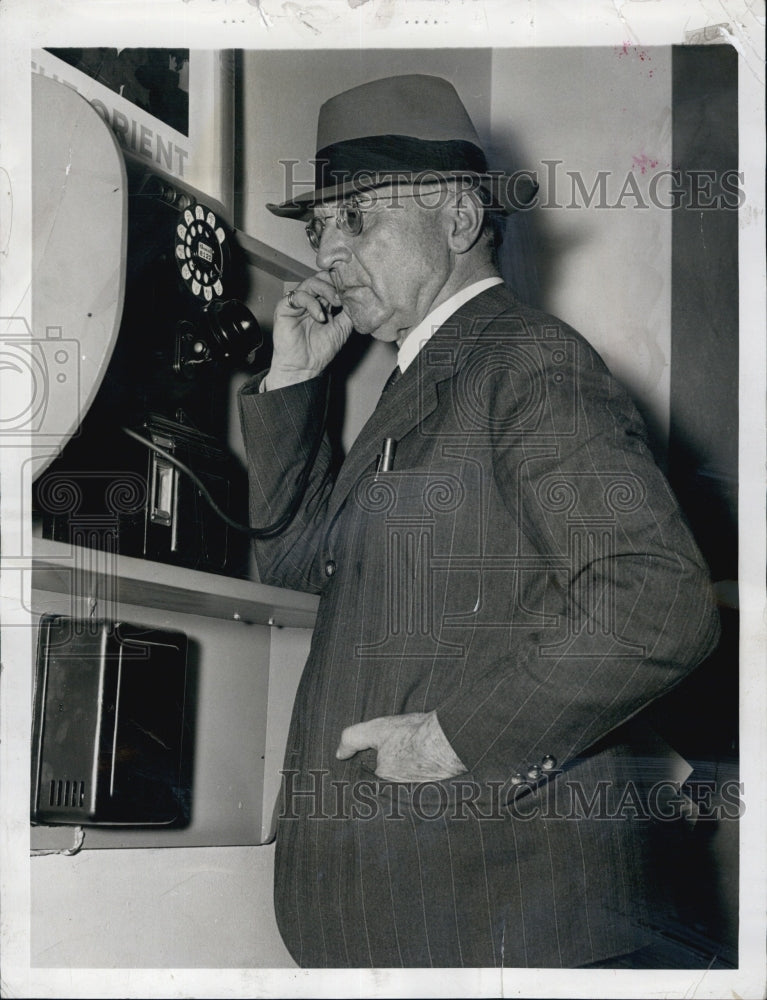1940 Press Photo Chief Hearst Foreign Correspondent - Historic Images