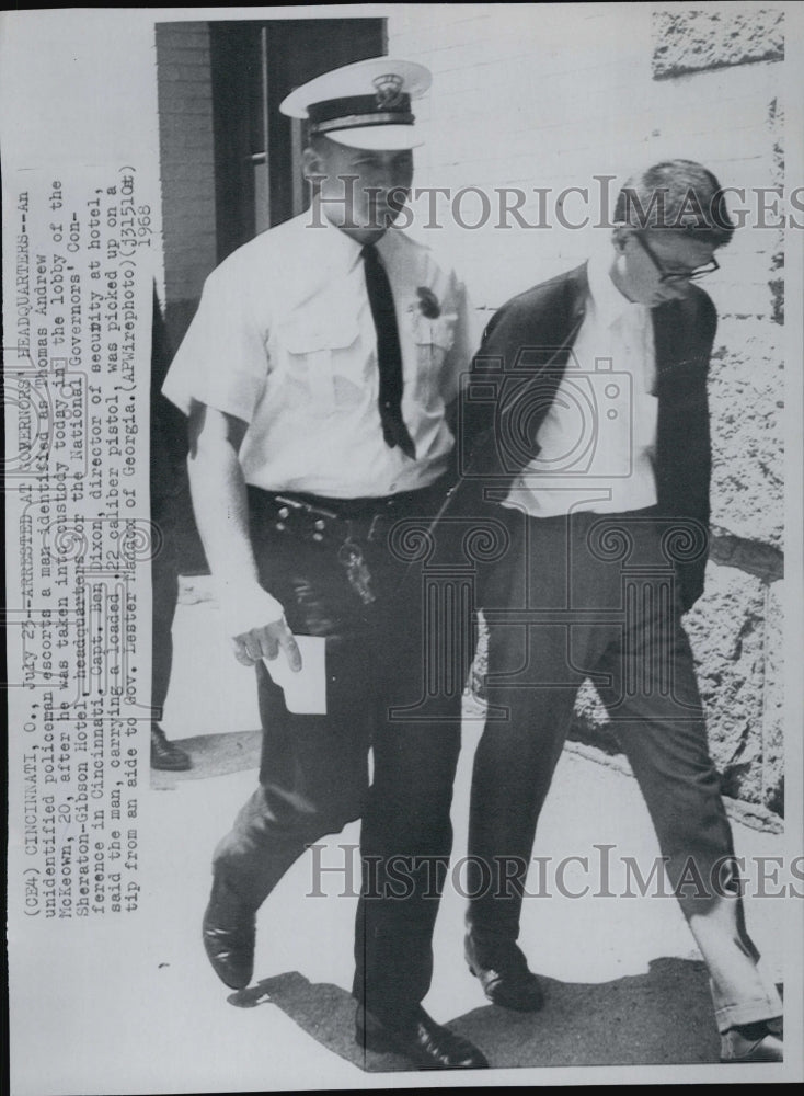 1968 Press Photo Policeman arrested Thomas Andrew McKeown - Historic Images