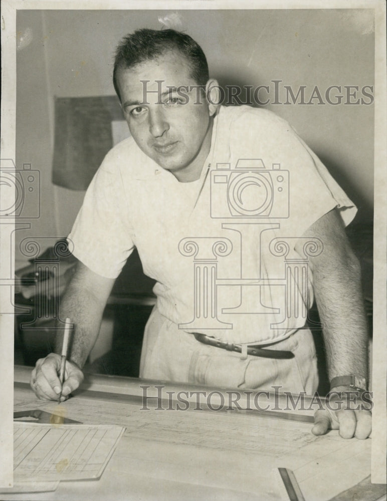 1953 Press Photo Engineer Richard Malkassian on Newton, Mass - Historic Images