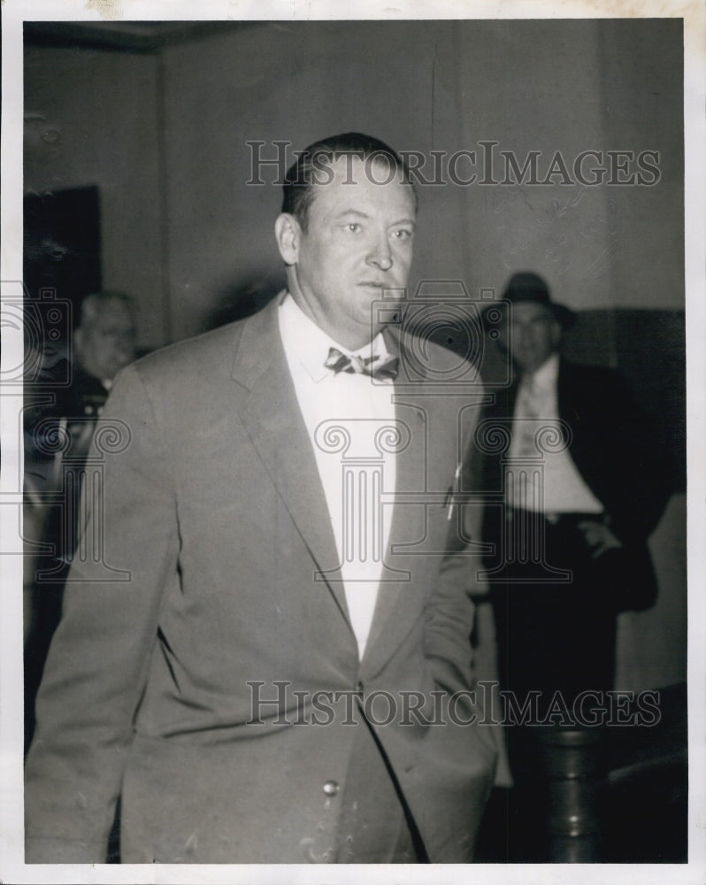1958 Press Photo Edward Malley 1st to Testify in Brinks Case - Historic Images