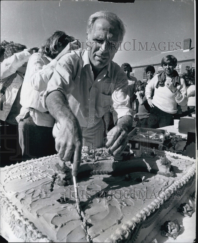 1978 Press Photo Mayor White&#39;s Birthday at Thompson&#39;s Island - Historic Images