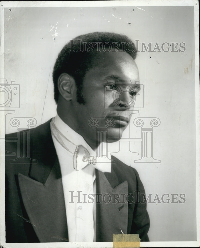 1970 Press Photo Ernest Triplett,baritone singer - Historic Images