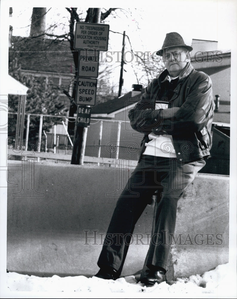 1993 Press Photo Arthur Paquin Neighborhood Watch demanded barriers stop drug - Historic Images