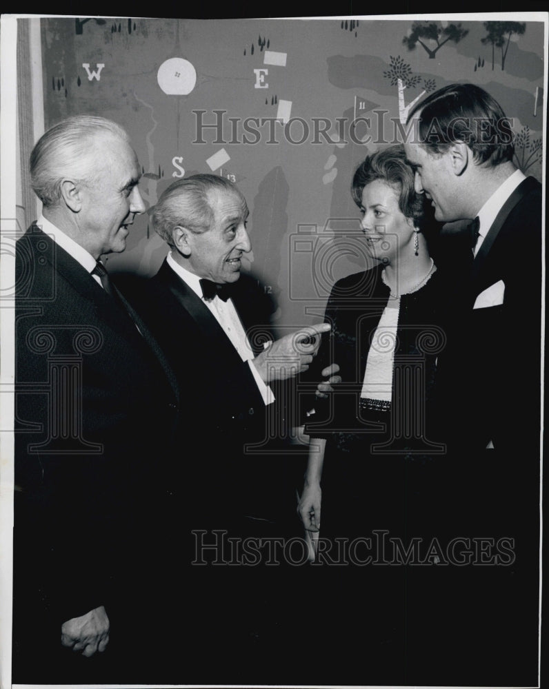 1966 Press Photo Boston based German Consul Gen Edgar von Schmidt-Pauli &amp; wife - Historic Images