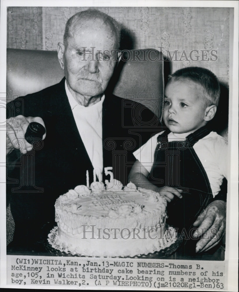 1963 Press Photo Thomas B McKinney,105 & boy Kevin Walker,2 - Historic Images