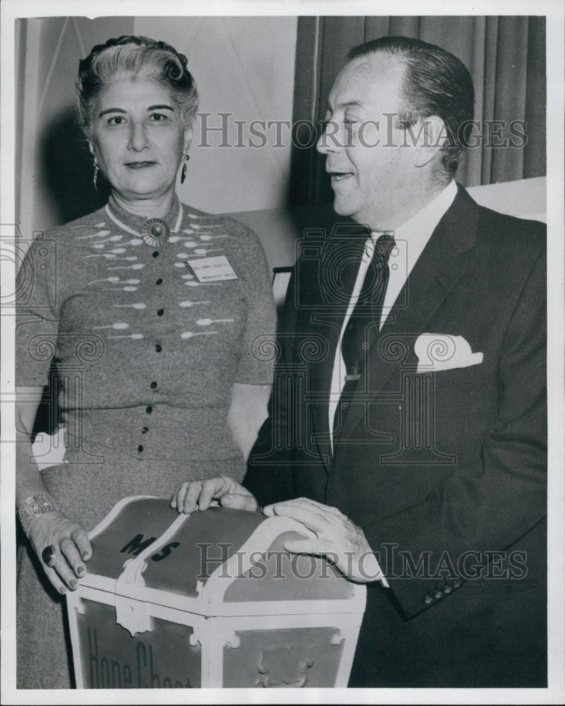 1956 Press Photo Mrs Harry Rosenfield and Mayor Robert F Wagner of NY - Historic Images