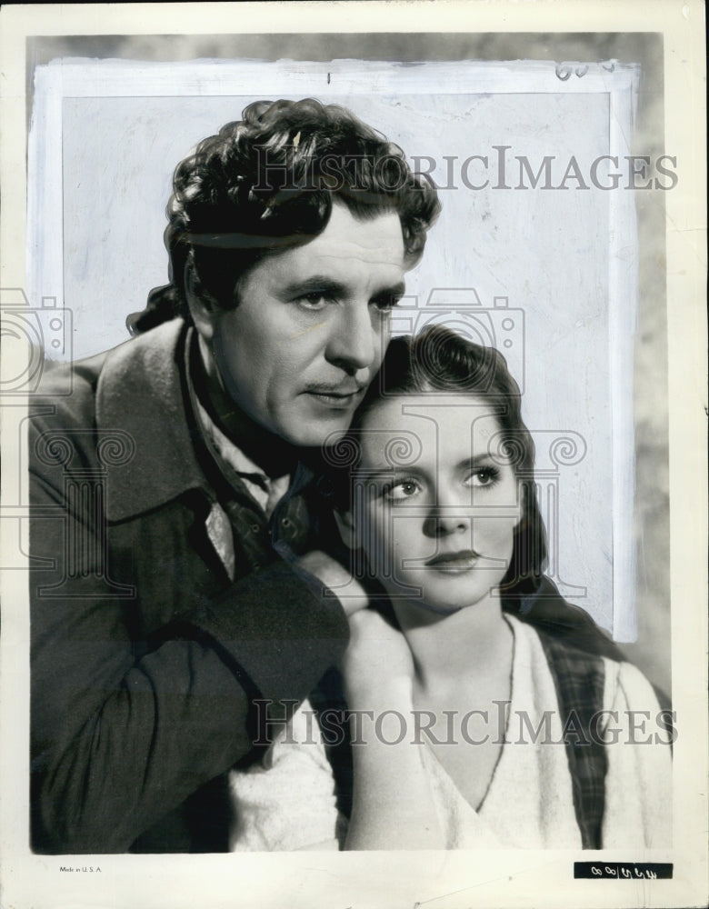 1938 Press Photo Warner Baxter and Arleen Whelan in "Kidnapped" - Historic Images