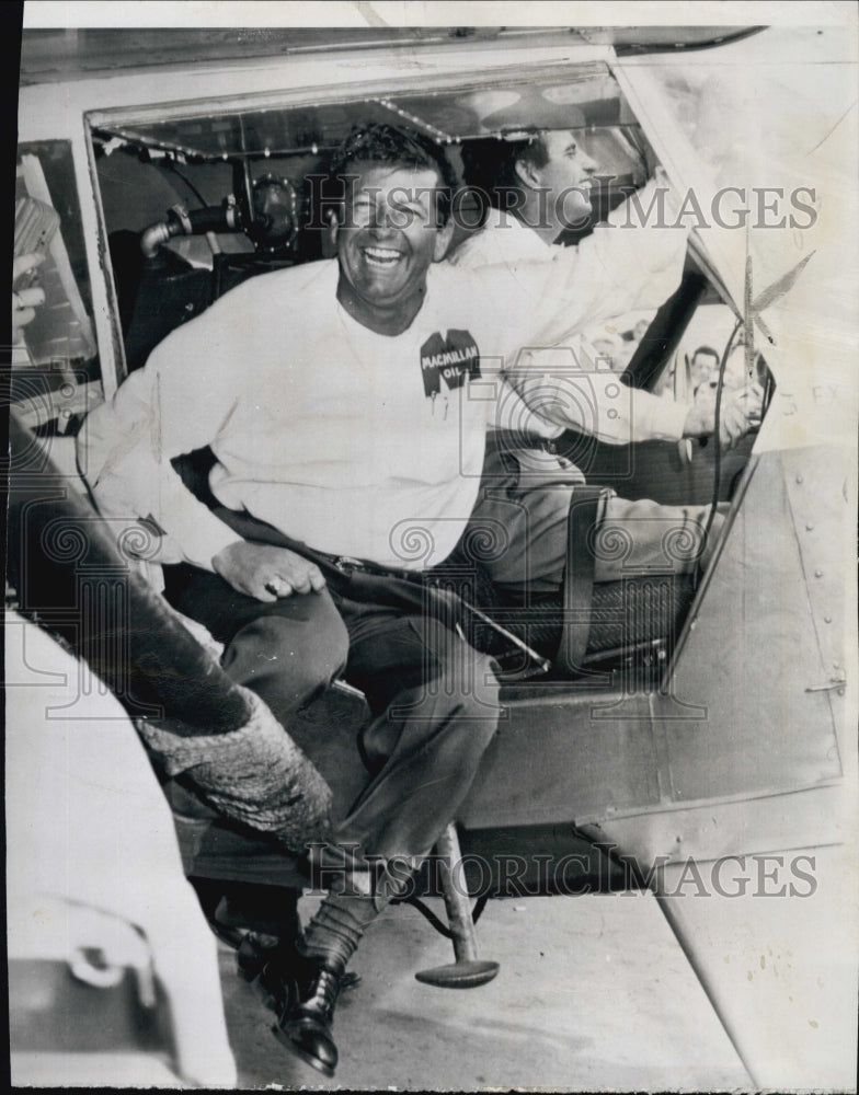 1949 Press Photo Bill Barris &amp; Dick Riedel and their monoplane - Historic Images